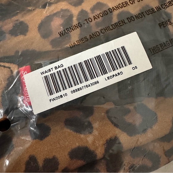 Supreme Waist Bag - Picture 7 of 7